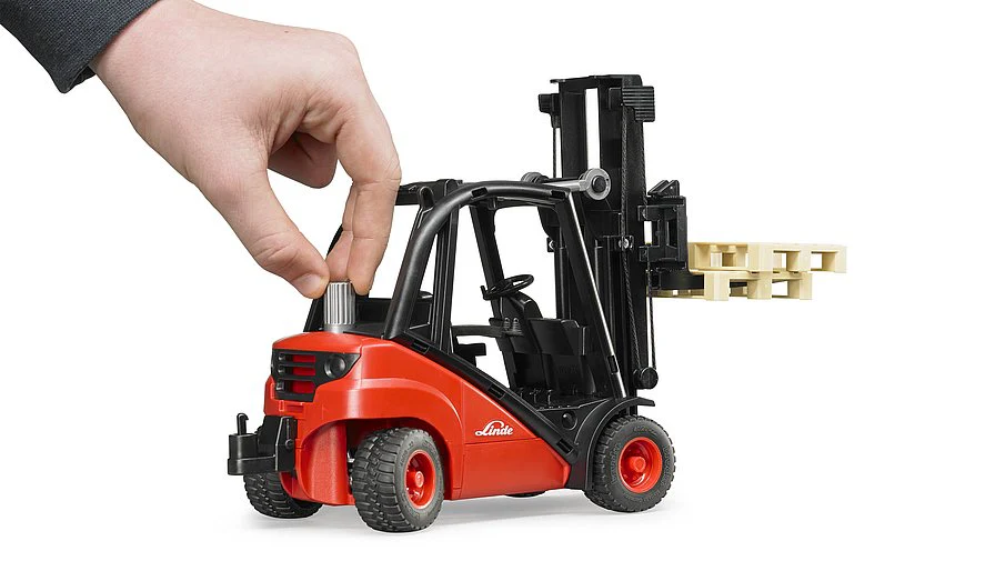 1182-bruder-compact-construction-vehicle-linde-h30d-fork-lift-4.webp Bruder Compact Construction Vehicle - Linde H30D Fork Lift