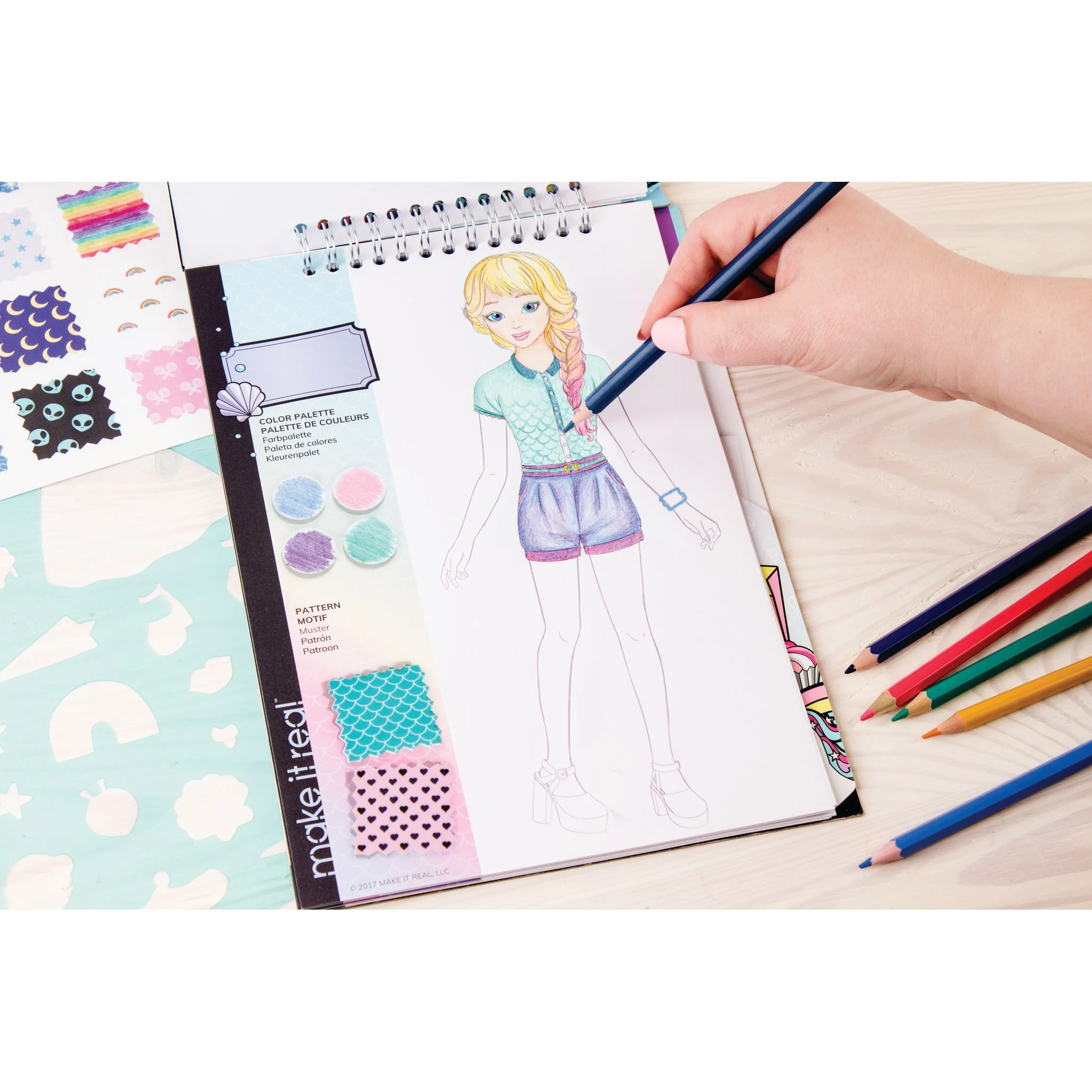 1389-make-it-real-fashion-design-sketchbook-pastel-pop-3.webp Make It Real Fashion Design Sketchbook: Pastel Pop