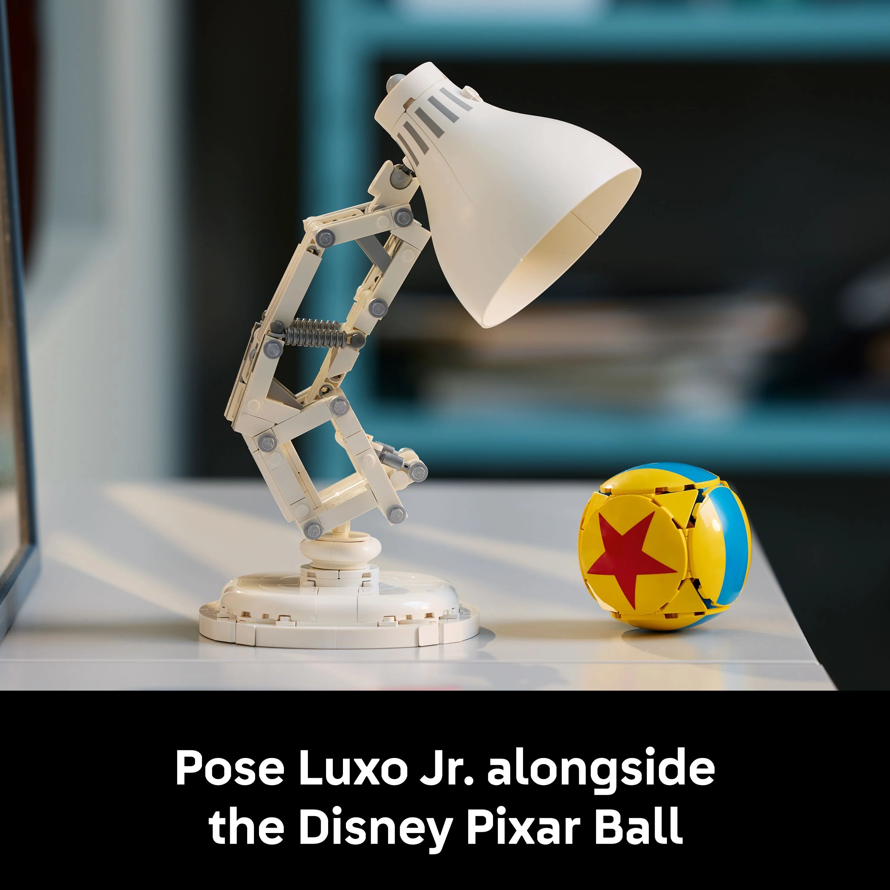 1400-lego-21357-ideas-disney-pixar-luxo-jr--7.webp LEGO 21357 Ideas Disney Pixar Luxo Jr.