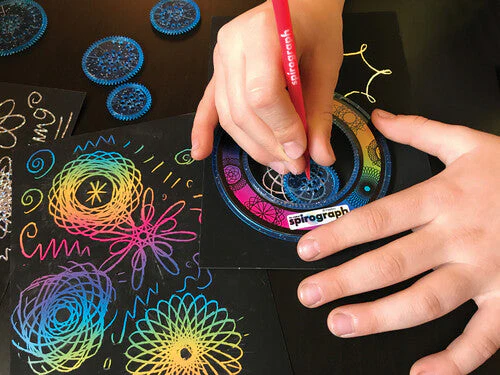 1540-the-original-spirograph-scratch-shimmer-3.webp The Original Spirograph Scratch & Shimmer