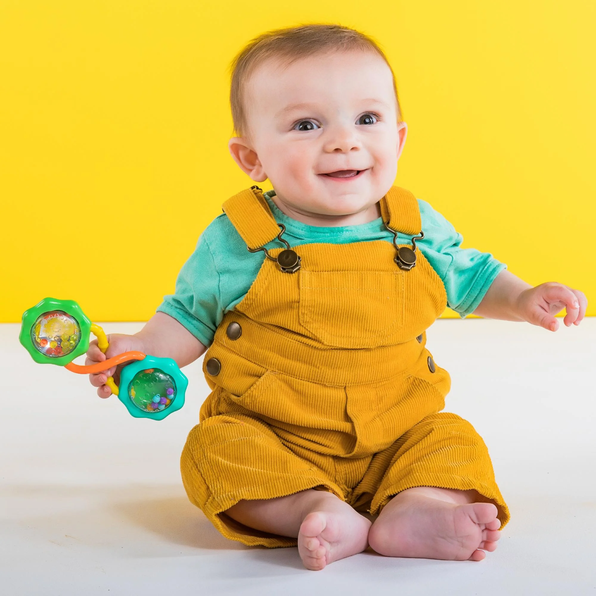 157-bright-starts-rattle-shake-barbell-toy-green-4.webp Bright Starts Rattle & Shake Barbell Toy - Green