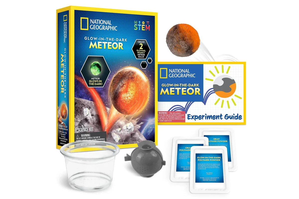 1712-national-geographic-glow-in-the-dark-meteor-2.webp National Geographic Glow In The Dark Meteor