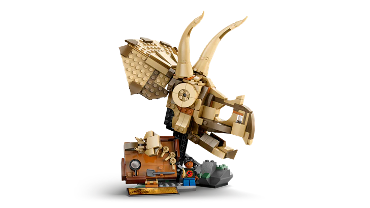 1733-lego-76969-jurassic-world-dinosaur-fossils-triceratops-skull-9.webp LEGO 76969 Jurassic World Dinosaur Fossils: Triceratops Skull