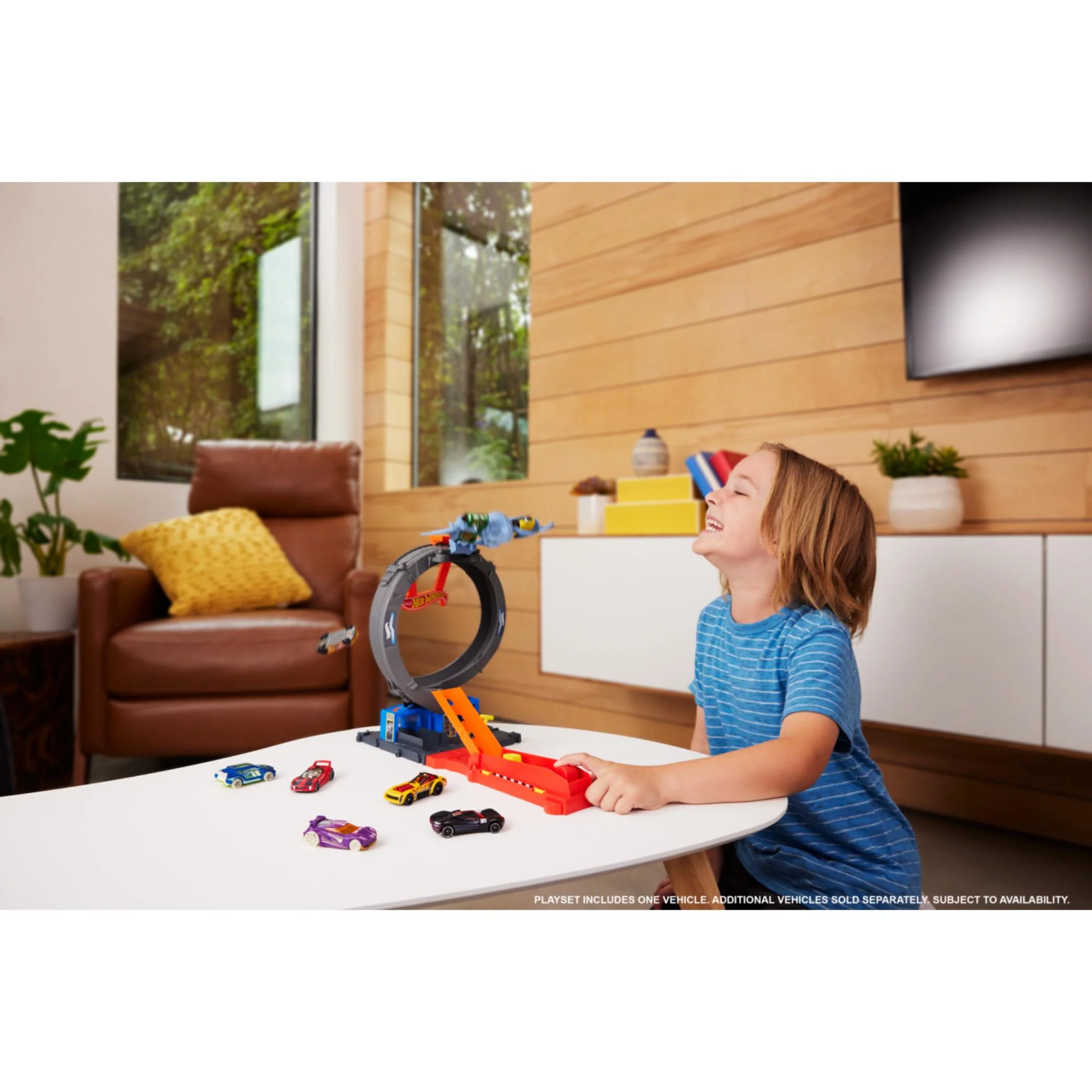 Hot Wheels City Let's Race Bat Loop Attack - Toyworld NZ