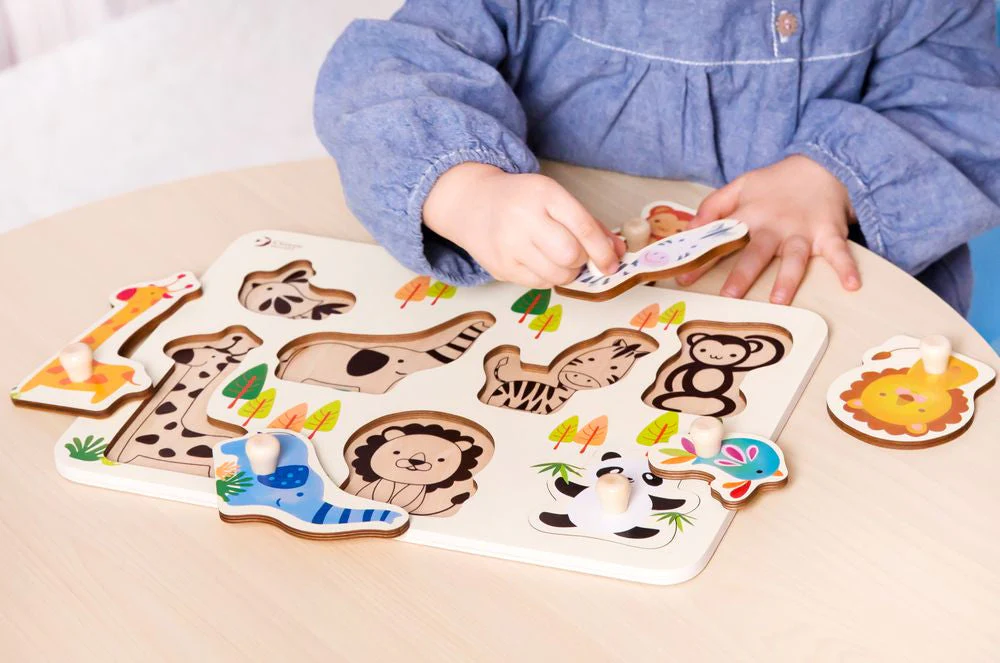 63-classic-world-zoo-puzzle-with-knobs-4.webp Classic World Zoo Puzzle With Knobs