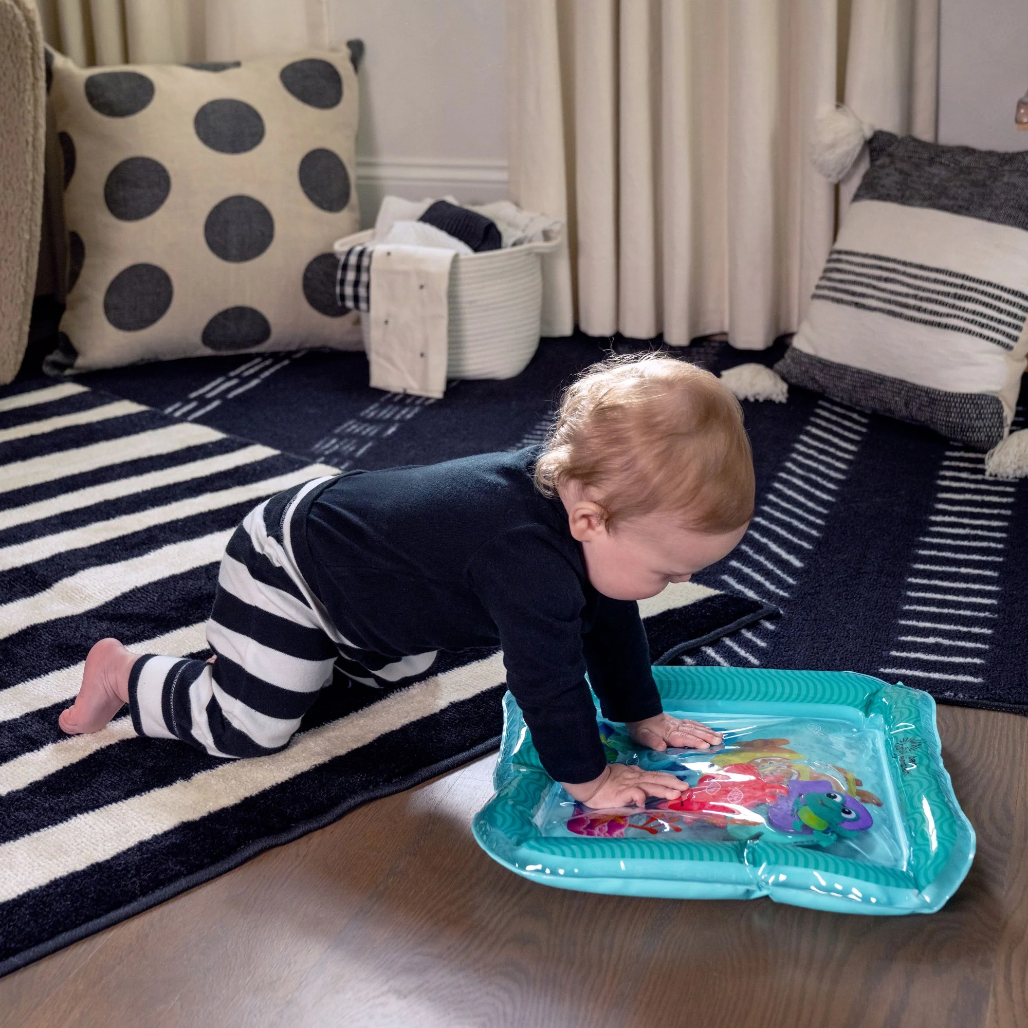 632-baby-einstein-sensory-splash-water-mat-6.webp Baby Einstein Sensory Splash Water Mat