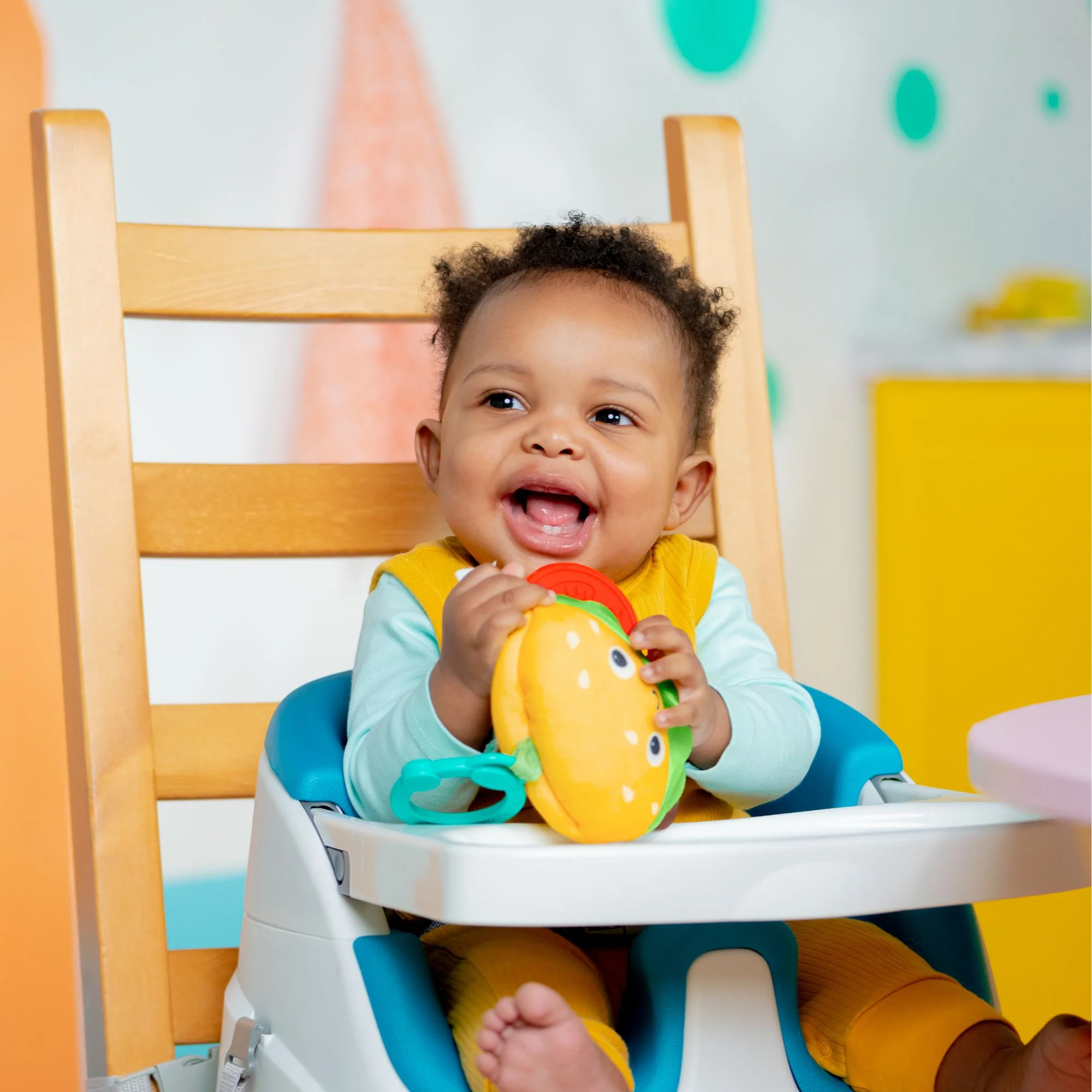 650-bright-starts-say-cheeseburger-teether-toy-10.webp Bright Starts Say Cheeseburger Teether Toy