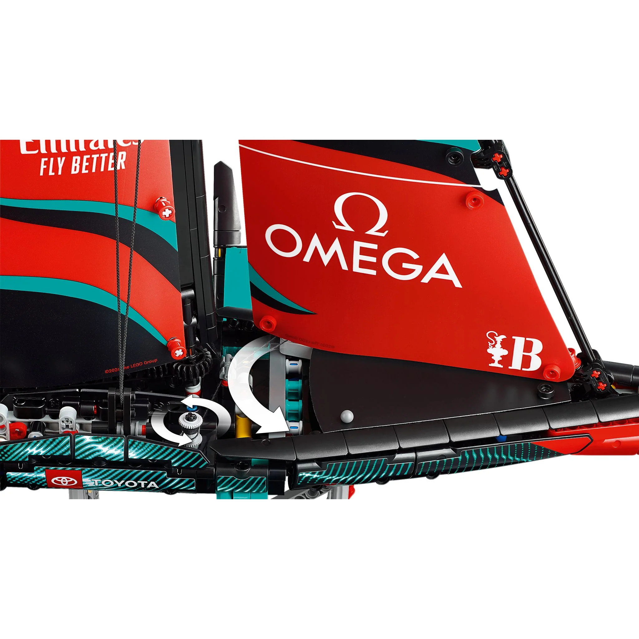 925-lego-42174-technic-emirates-team-new-zealand-ac75-yacht-9.webp LEGO 42174 Technic Emirates Team New Zealand AC75 Yacht